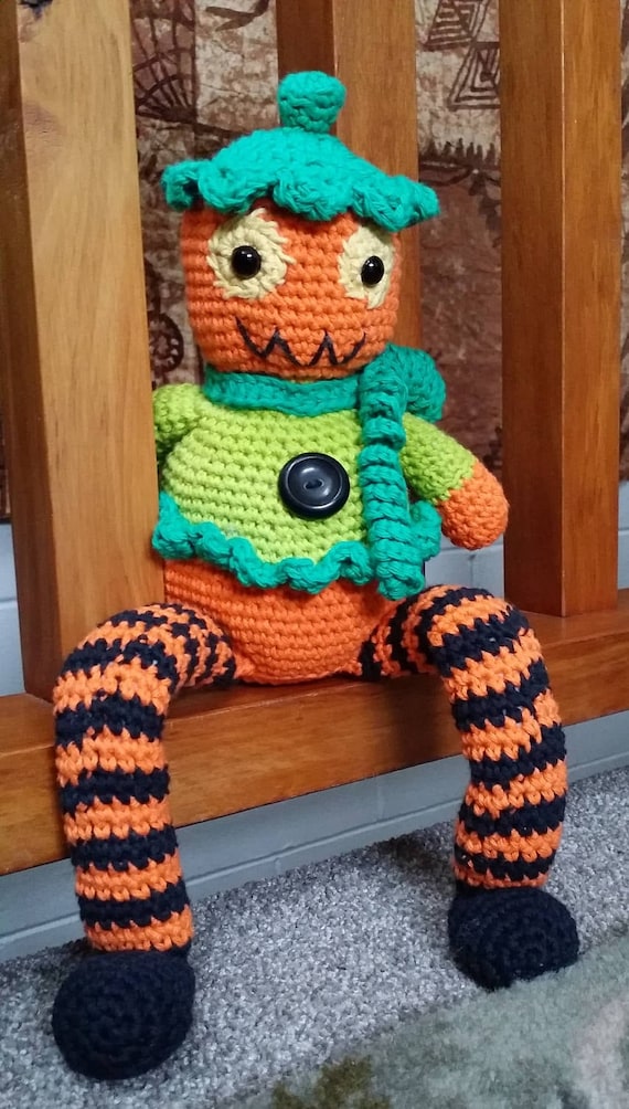 Hand Crocheted Pumpkin Plush Toy: Halloween Fall Decor