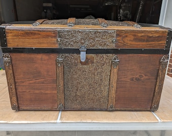 179 Reduced 100 dollars Trunk 179 Metal and Wood Dome Top Collector's Trunk