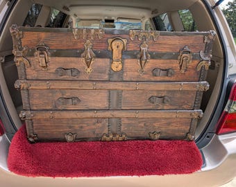 Trunk 197 Very Rare Heavy Hardware Antique Trunk