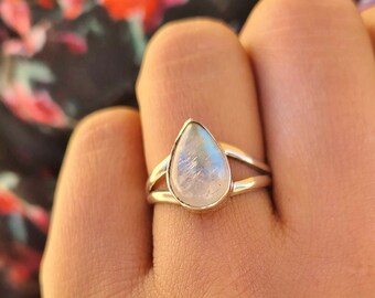 Natural Moonstone Ring, Moonstone Silver Ring, Handmade Moonstone Ring, Moonstone Tear Drop Ring, Boho Hippie Ring, Moon Stone Silver Ring