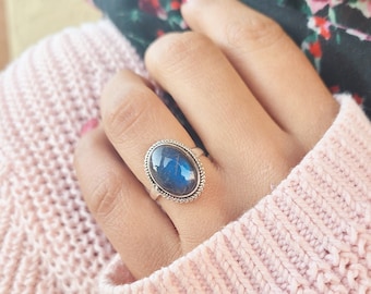 Gift For Her Blue Labradorite Ring Sterling Silver Ring Oval Gemstone Ring Labradorite Ring Dainty Ring R578 February Birthstone Ring