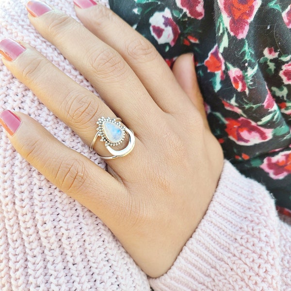 Genuine Moonstone Ring, Moonstone Silver Ring, Moonstone Ring, Moonstone Statement Ring, Boho Ring, Mother's Day Gift For Mom, Gift For Her