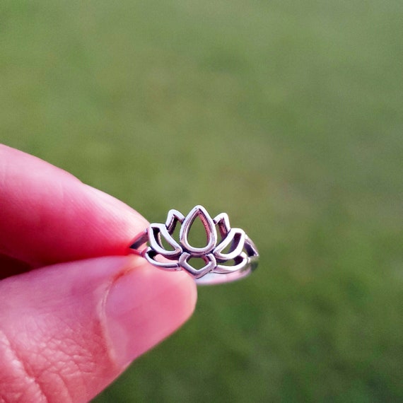 Sterling Silver Half Lotus Mandala Ring | Lotus mandala, Size 10 rings,  Silver