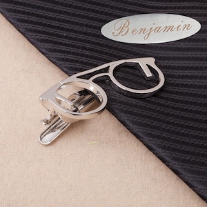 Glasses Tie Clip，unique tie clips ，Unique Personalized Hand Made  ,Mens Wedding Best Man Accessories,，,Silver Glasses monogram tie clip
