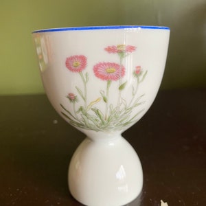 Takahashi Daisy Double Egg Cup, Porcelain