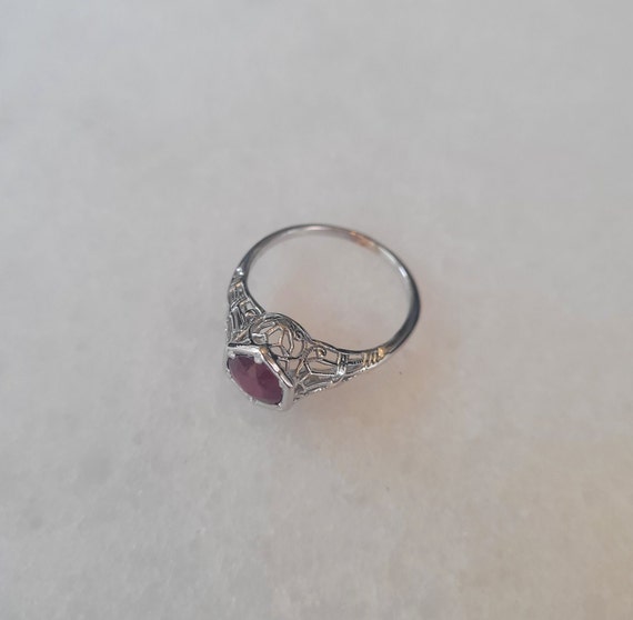 Round Ruby Vintage Ring - image 9