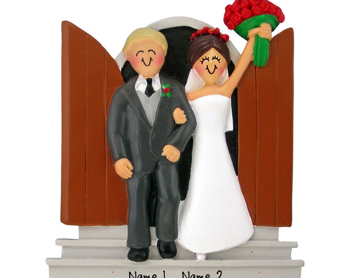 Wedding Couple Personalized Christmas Ornament - Gift For Newlyweds - 1st Christmas Married - Just Married Wedding Couple - Custom Ornament