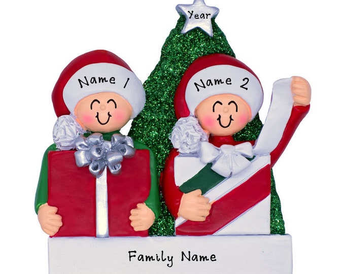 Couple Opening Presents - Personalized Couple Christmas Ornament -  First Christmas Together - Grandkids Custom Gift For Grandparents Gift