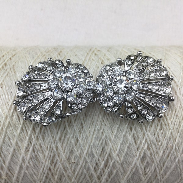 Boucles de ceinture, argentée avec des strass en verre ( effet diamants), style début 20ème s. Antique style diamante buckle.