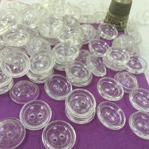 20 Vintage Clear Glass Buttons. 35/64in.