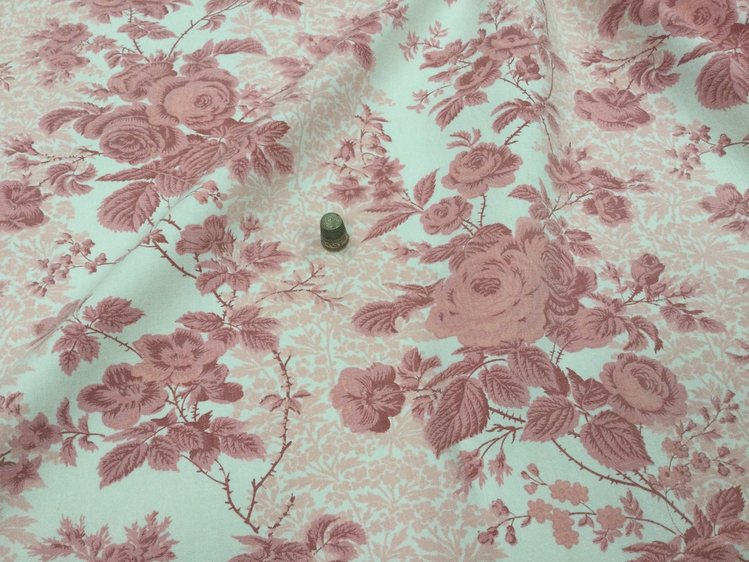 Coupon De Tissu Ancien Floral Bleu Romanex De Boussac - 98cm X 65cm - Occasion Pour Créations