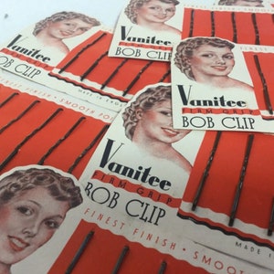 Veel van 5 haarspeldkaarten, oude, originele presentatie, jaren 1940. 4 kaarten van Vintage haarspelden, gemaakt in Engeland.