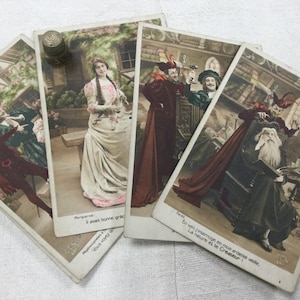 Série de 9 Cartes Postales sur 10, anciennes, des années 1940, cartes théâtrales. Roman photos. Vintage french theatrical Postcards.
