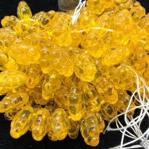 150 glass beads, in the shape of bunches of grapes, old. 160g. Orange. Glass from Czechoslovakia