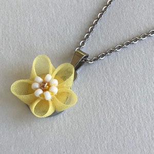 Dainty Yellow Flower Necklace