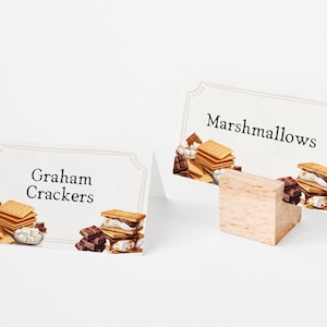 Modelo para impressão de cartão de lugar para fogueira de outono S'more, chá de panela para casais em fogueira, Smore Love Baby Sprinkle de gênero neutro para quintal WP1012