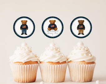 Plantilla para adornos de cupcakes de fiesta de cumpleaños de osito preppy, decoración de primer cumpleaños de osito, cumpleaños de gente de clase alta, fiesta de cuadros escoceses del club de polo WP1079