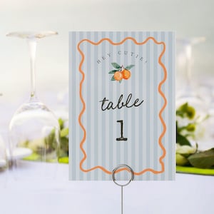 Sjabloon blauwe Little Cutie tafelnummer kaarten, hoofdsqueeze vrijgezellenfeest, citrus babyshower decor voor zomer clementine verjaardag WP1052