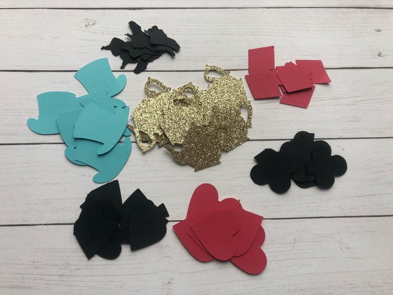 Wonderland themed confetti 140CT