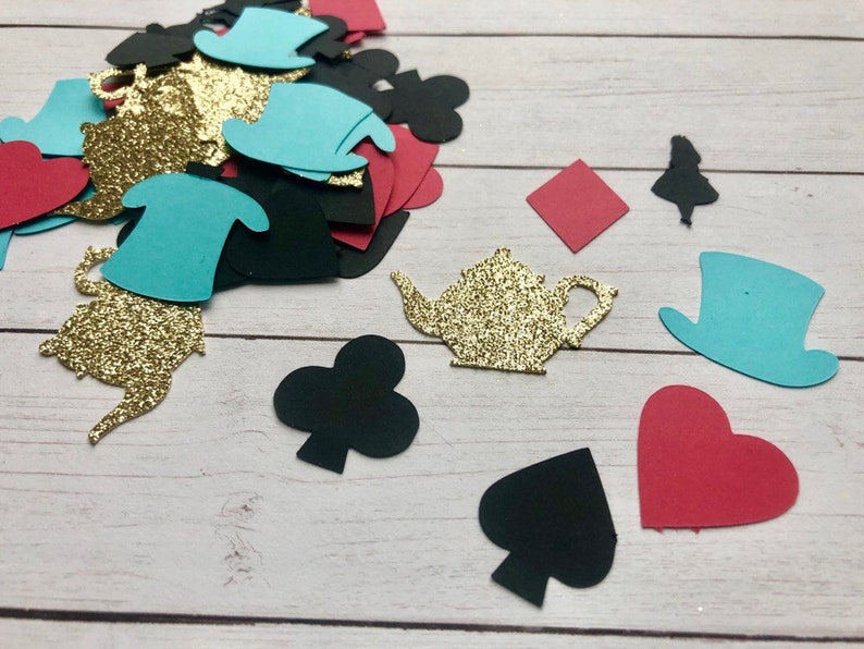 Wonderland themed confetti 140CT