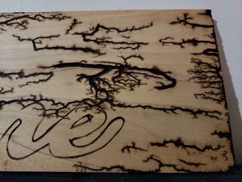 Welcome Lichtenberg, Lichtenberg Wood Burning, Lichtenberg Wood Burning