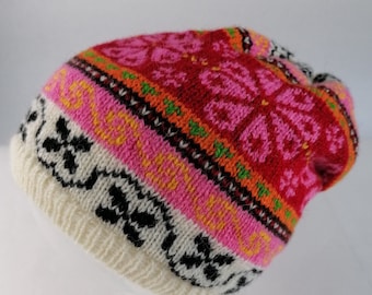 Knitted Lambswool Beanie: Multicolor Muhu Pattern