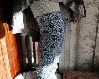 Fair Isle leg warmers, long model, finely knitted small nordic star pattern light grey and blue combination, good for walking. Gift for her.