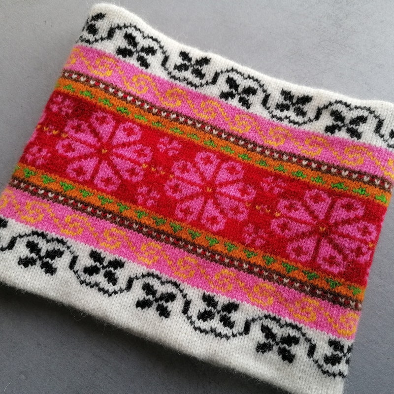 Multicolor - Kumaun Hand-knitted Acrylic Woolen Neck Warmer