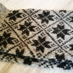 Knitted socks, wool socks, nordic star pattern, wool socks for men, natural wool socks, nordic star socks, mens wool image 3