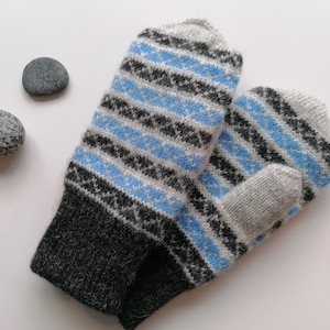 Fair isle stripe mittens, double knit wool lining, warm mittens for women, gift for her, winter accessories