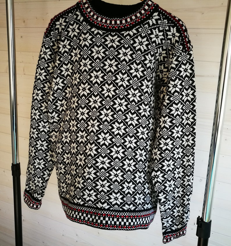 Folk knitted wool sweater, traditional Kihnu troi pattern, black-white nordic star pattern cardigan in scandinavian style image 2