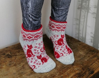 Cat wool socks, Red wool socks as a short model, grey and red combination