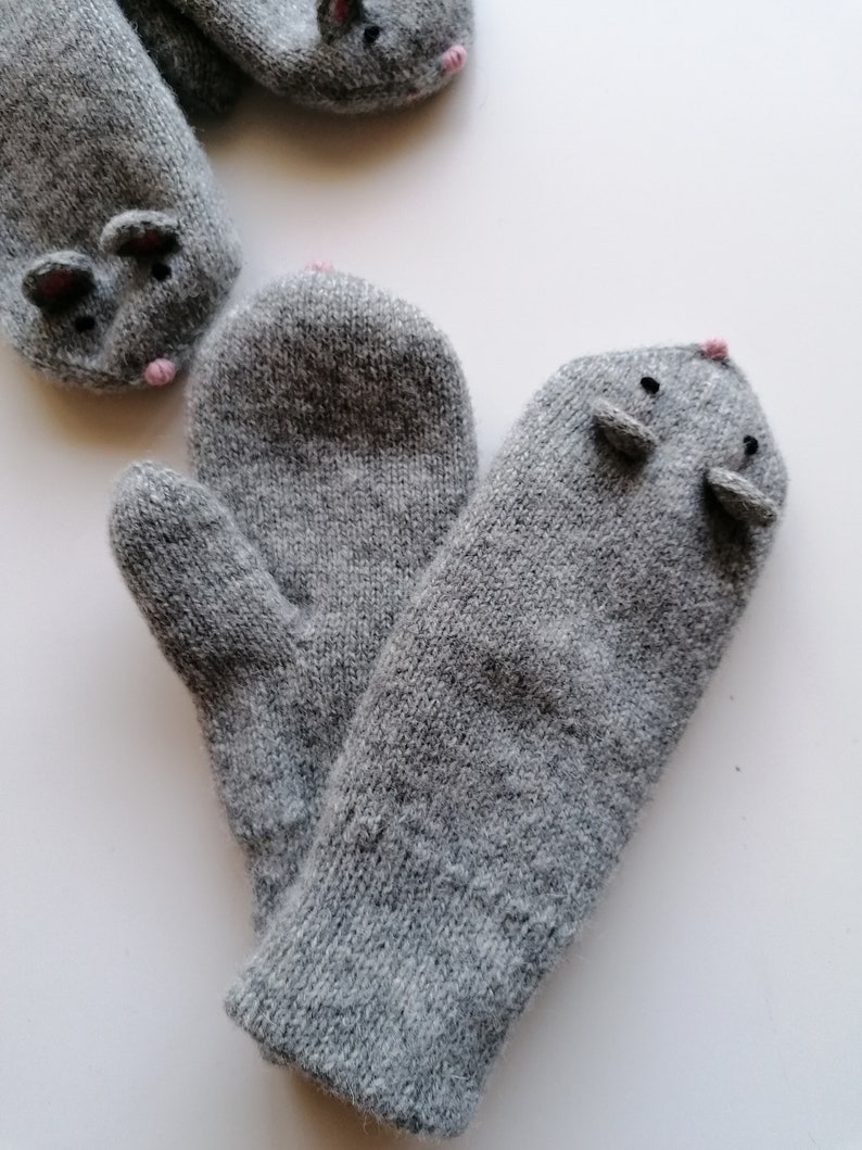 Animal mittens