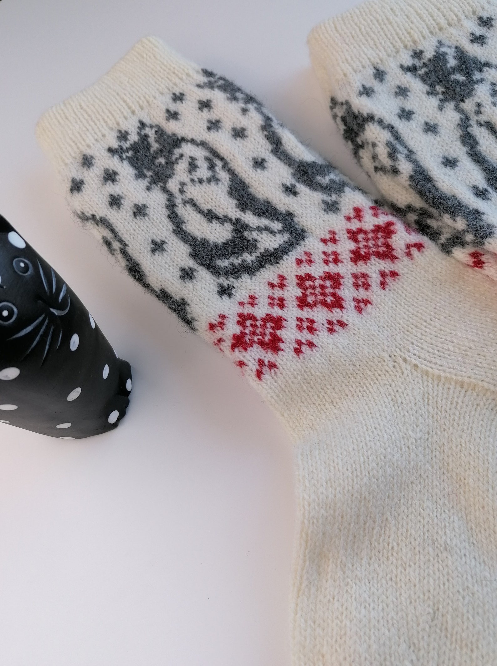 Knitted cat socks nice animal pattern natural white wool Etsy