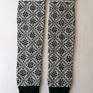 Hochwertige gestrickt Beinstulpen aus reine Wolle, Damen Overknee-Beinwärmer Weiss und Schwarz Farbe Kombination Schwarz