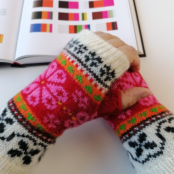 Arm cuffs, knitted wool fingerless gloves, nice Muhu pattern, warm texting gloves without fingers. Soft and cozy