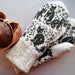 see more listings in the Mittens section