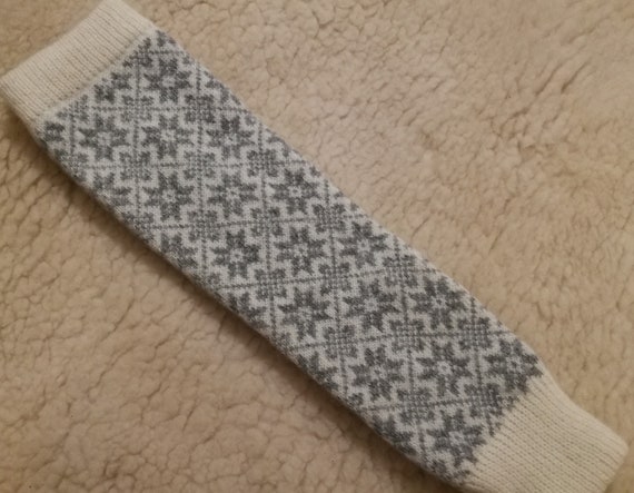 Fair Isle Leg Warmers Finely Knitted Nordic Star Pattern White and Grey  Combination 