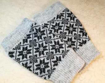 Gestrickt Beinstulpen, kurze Legwarmer, Beinwärmer aus Wolle, Winterlicher Legwarmer, Geschenktipp für Sie