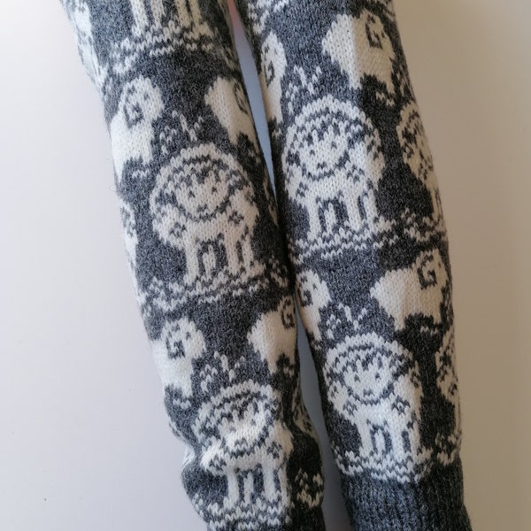 Lamb leg warmers, nice sheep pattern, grey-white color range, made of fine sheep wool, warm,soft and cozy