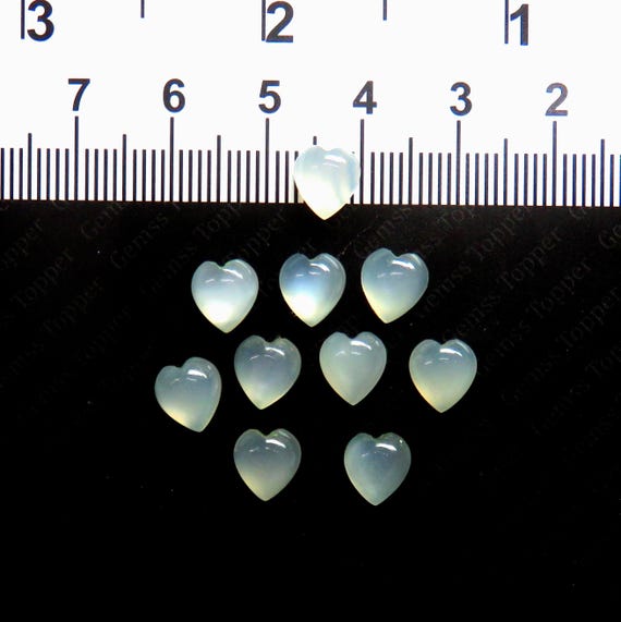 ホワイトムーンストーン 5mm、6mm、7mm ハートシェイプカボション