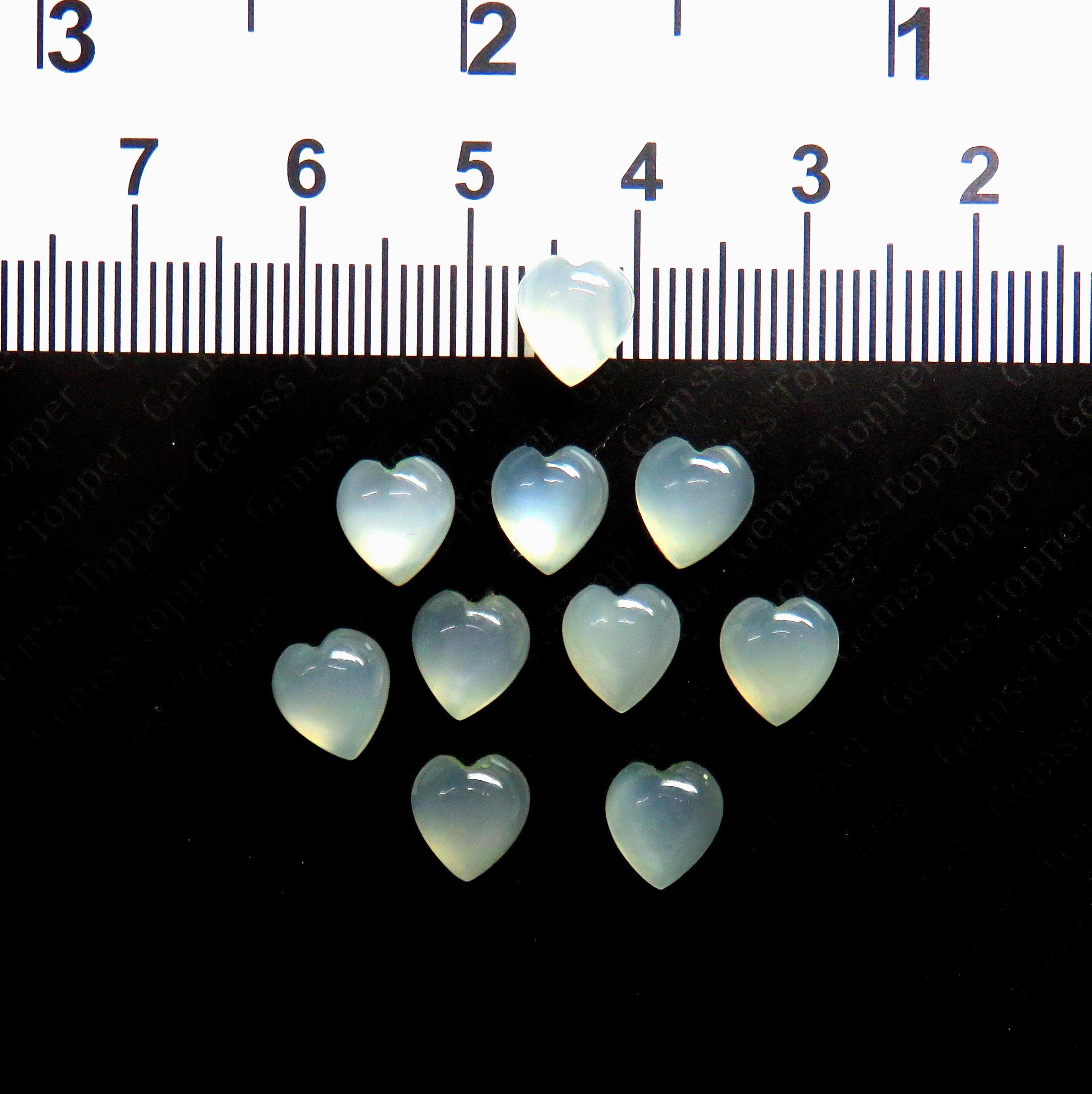 ホワイトムーンストーン 5mm、6mm、7mm ハートシェイプカボション