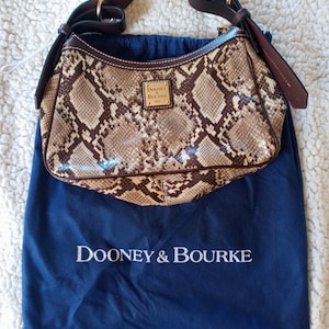 VTGle Dooney & Bourke Snakeskin Muster Umhängetasche mit Staubbeutel