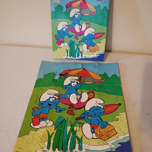 Vintage Milton Bradley 24 Piece Smurfs Puzzle 1982 Complete w The Box
