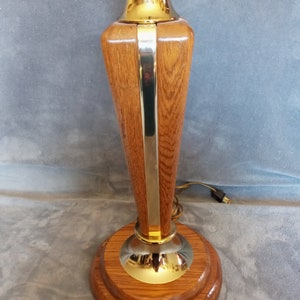 Vtg 29&quot; Wood Oak? and Brass Table Lamp