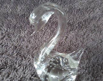 Vtg 4" Tall Beautiful Lead Glass Crystal Controlled Bubbles Swan Paperweight