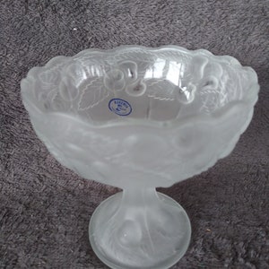 VTG 5" Böhmen Glas Gefrostet Fußschale Tschechische Glaskirschen