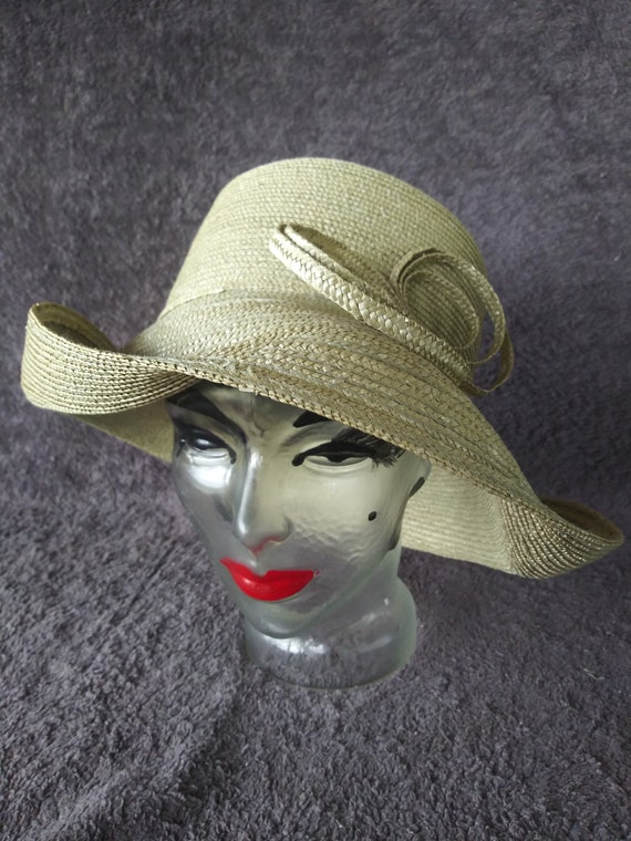 Vtg Ladies Floppy Style Georgi Jute Hat