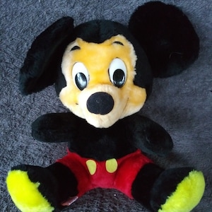Vtg 1970&#39;s Era Walt Disney Productions Plush 10&quot; Mickey Mouse