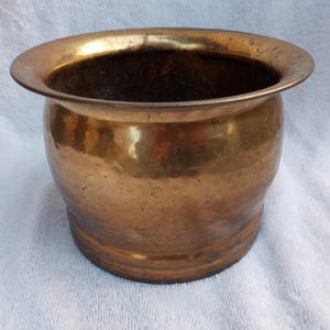 ヴィンテージ 70年代 ハンマー加工 真鍮 インド製 屋内用プランター 7インチ x 5インチ